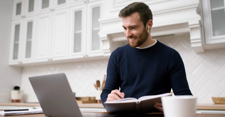 foco a estudar inglês
